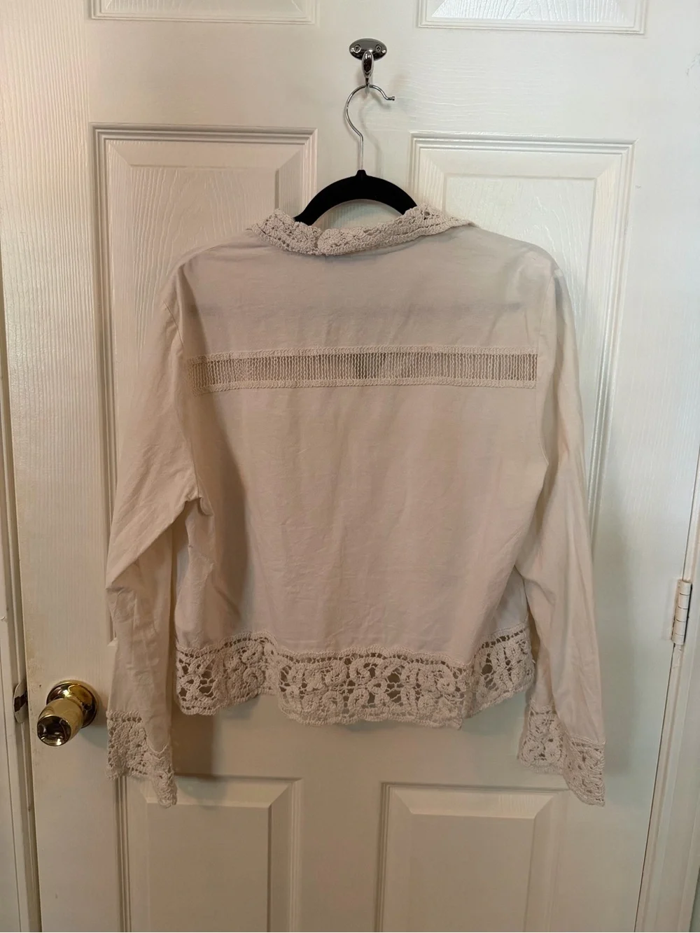 Zara Cream Lace-Trim Button-Front Blouse - Picture 3 of 3